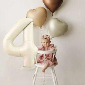 4 Yaş Doğum Günü Için Retro Pastel Parti Seti - 3 Adet Retro Kalp Balon Ve Rakam Krem Folyo Balon